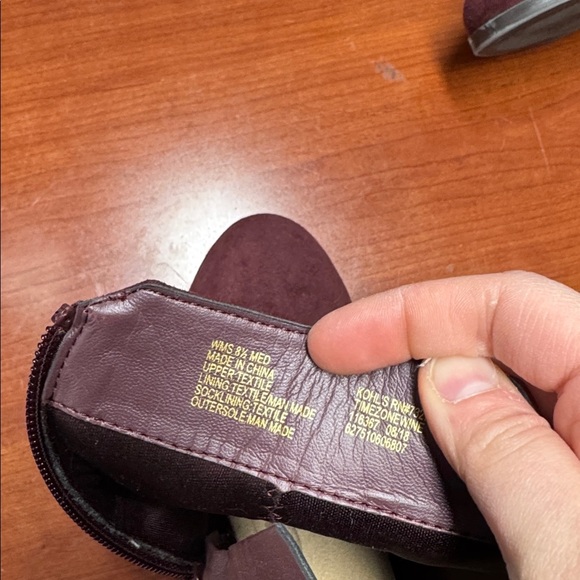 Apt 9 boots size 8.5 // 102319 - Picture 3 of 3